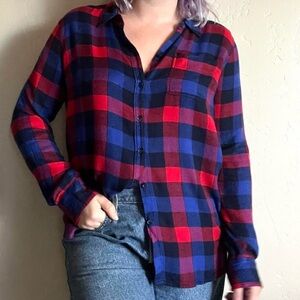 Pretty blue red & purple plaid Lucky Brand drapey flannel button up